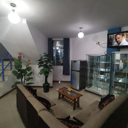 Hostal Puerto Ingles Ilo Dış mekan fotoğraf